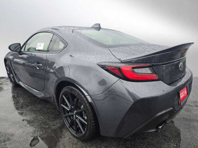 2026 Toyota GR86 Premium MT