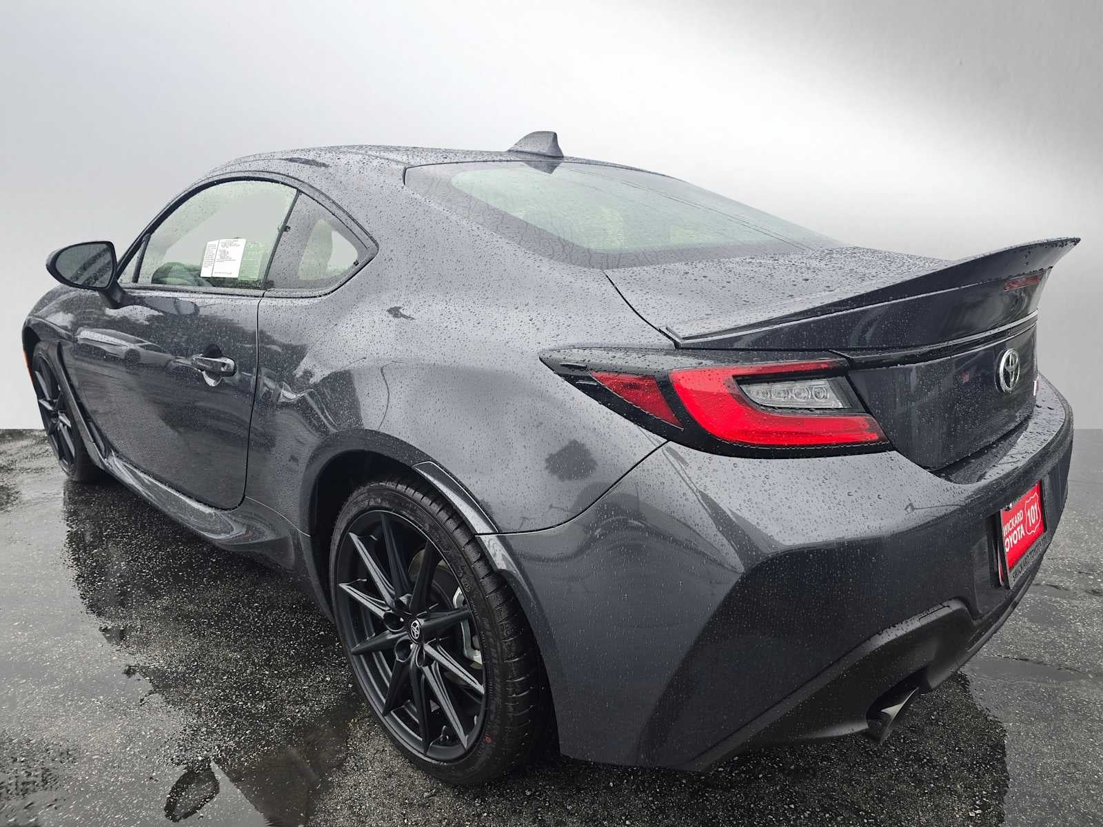 2026 Toyota GR86 Premium MT