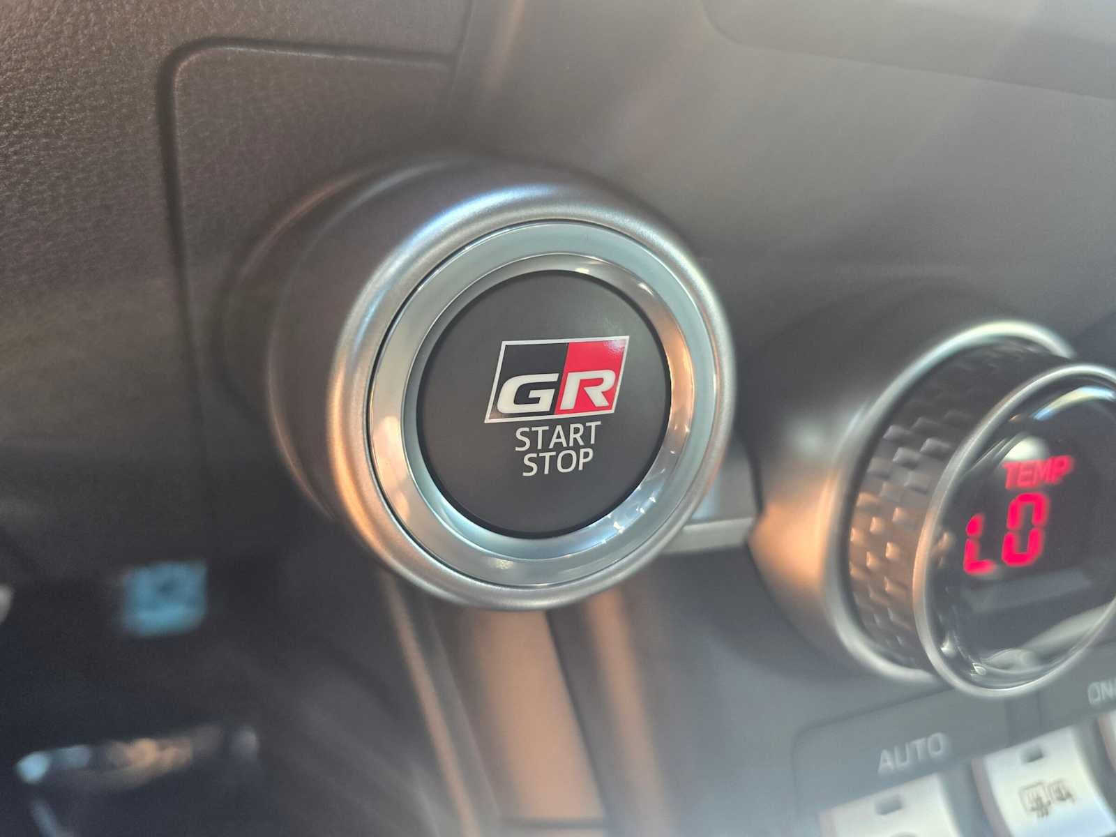 2026 Toyota GR86 Premium AT