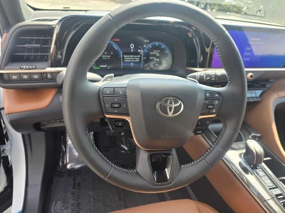 2026 Toyota Toyota Crown Signia XLE