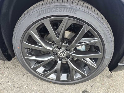 2026 Toyota Toyota Crown Signia Limited