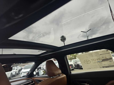 2025 Toyota Toyota Crown Signia Limited