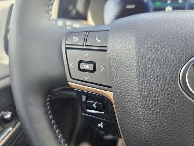 2026 Toyota Toyota Crown Signia Limited