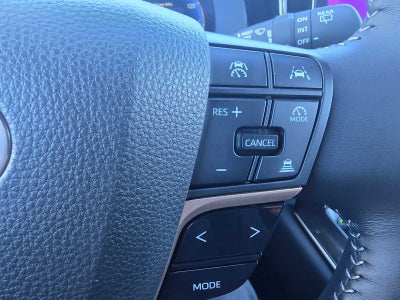 2026 Toyota Toyota Crown Signia XLE