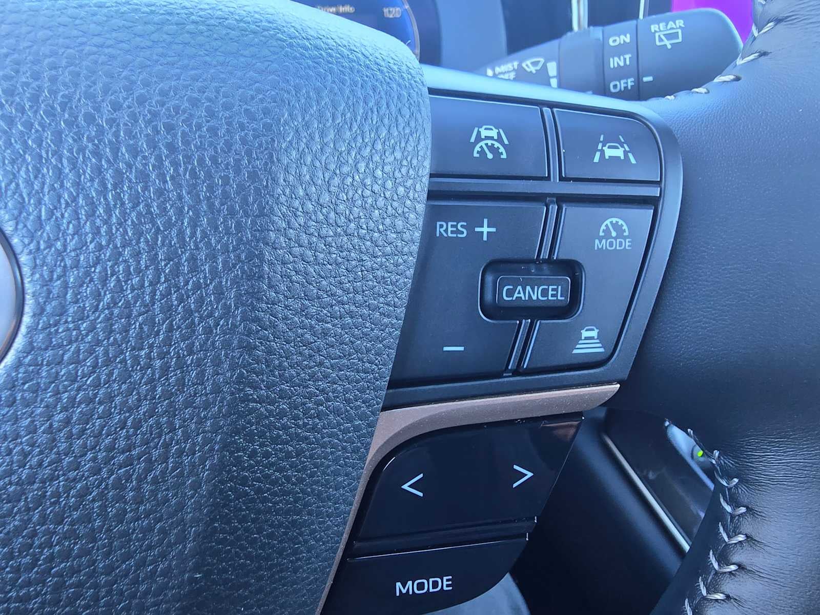 2026 Toyota Toyota Crown Signia XLE