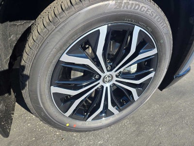 2026 Toyota Toyota Crown Signia XLE