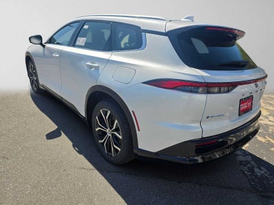 2026 Toyota Toyota Crown Signia XLE
