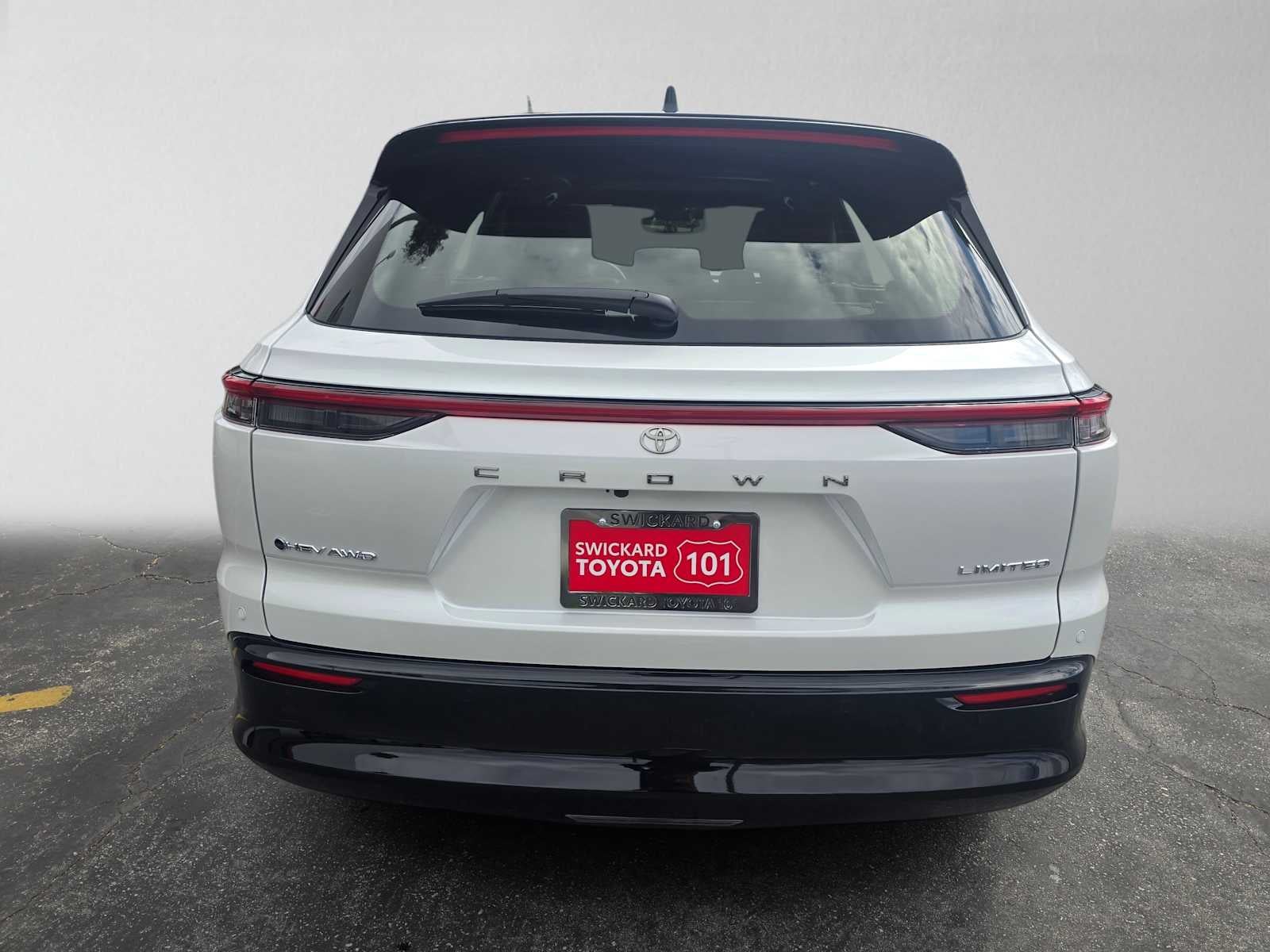2026 Toyota Toyota Crown Signia Limited