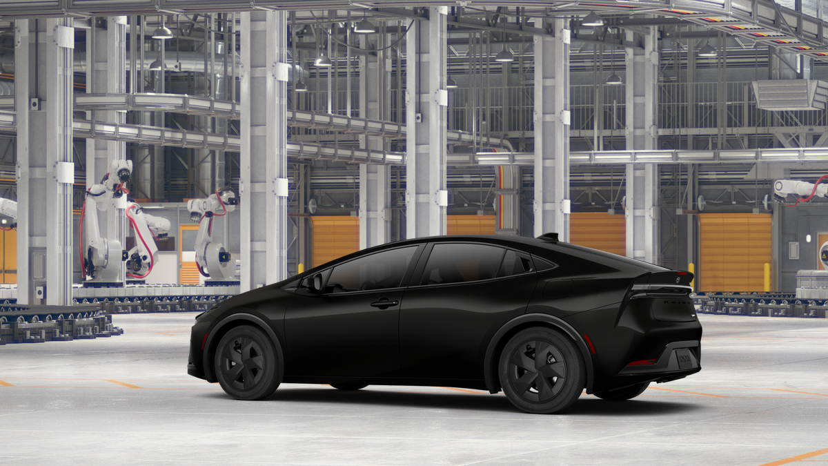 2027 Toyota Prius Plug-in Hybrid SE