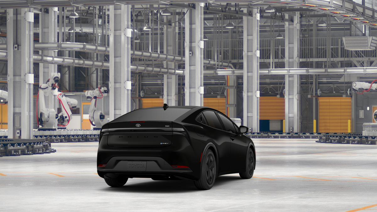 2027 Toyota Prius Plug-in Hybrid SE