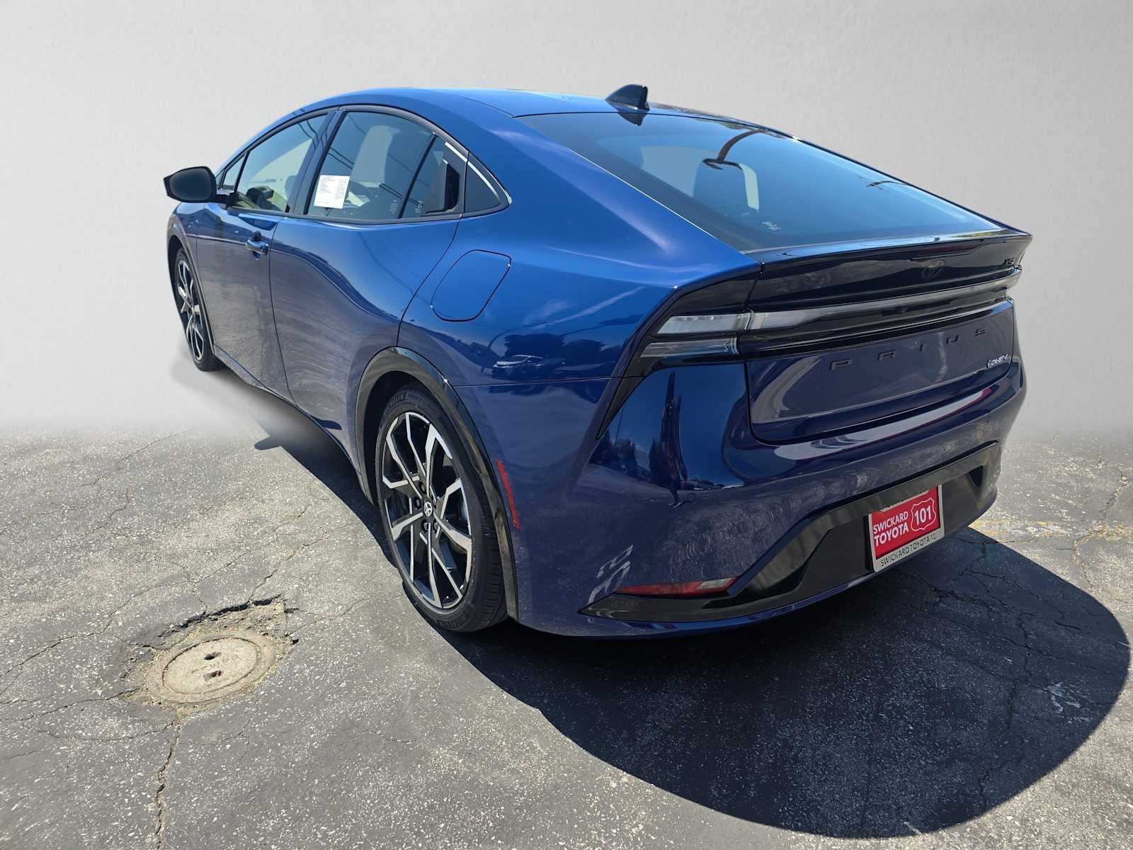 2027 Toyota Prius Plug-in Hybrid XSE