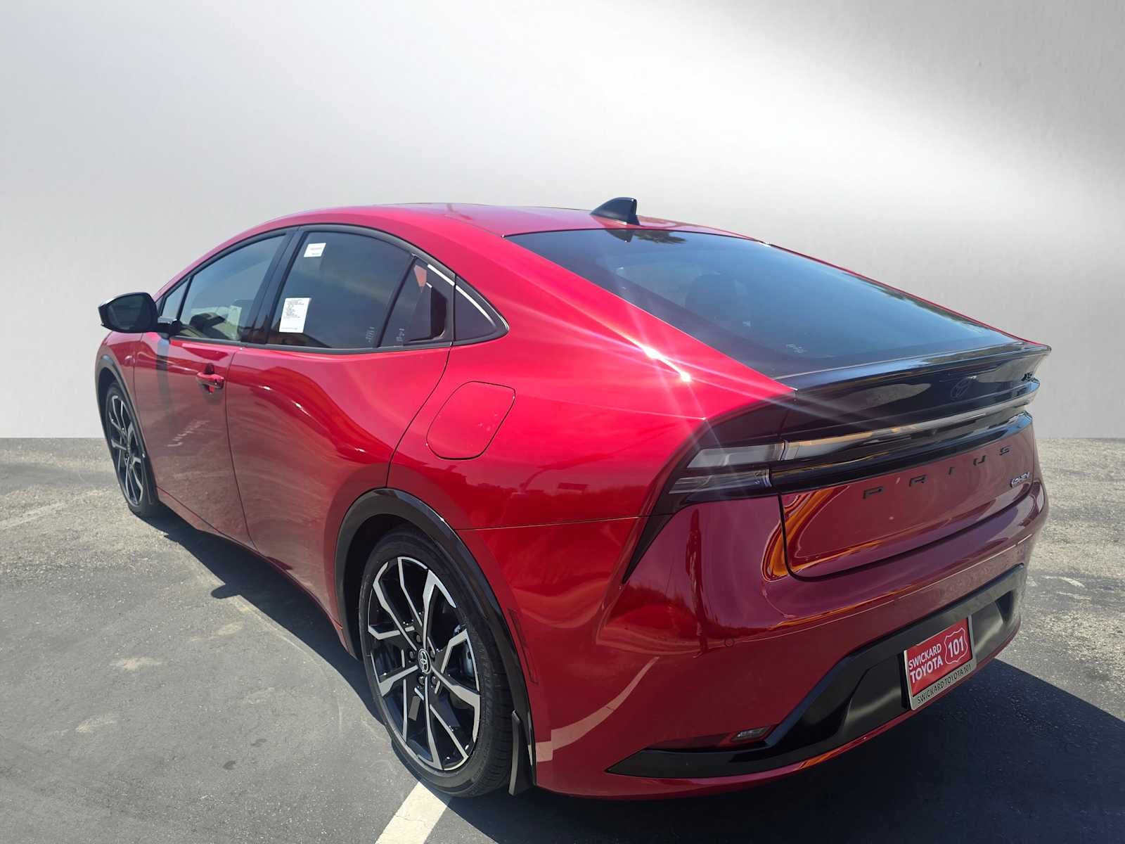 2026 Toyota Prius Plug-in Hybrid XSE