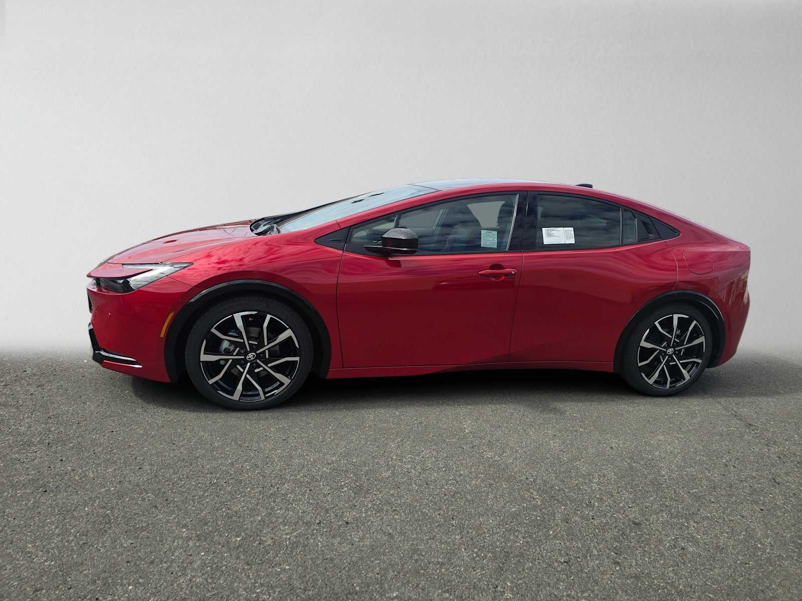 2027 Toyota Prius Plug-in Hybrid XSE Premium