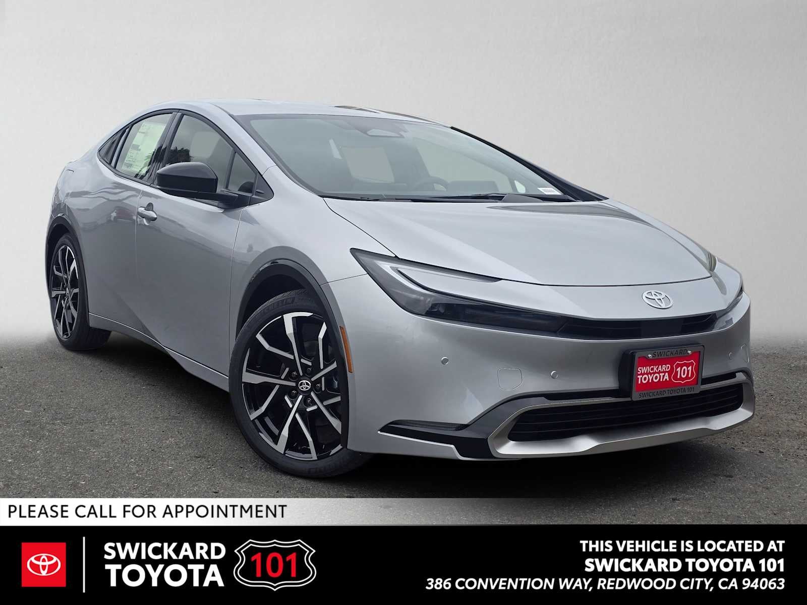 2027 Toyota Prius Plug-in Hybrid XSE