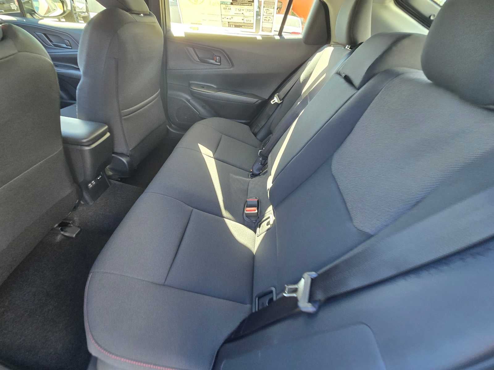 2026 Toyota Prius Plug-in Hybrid SE