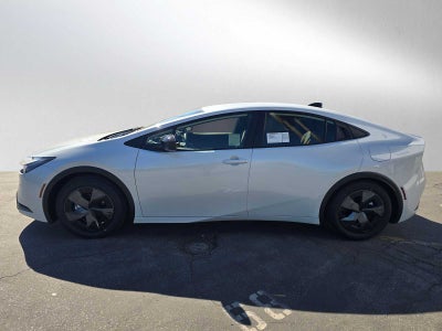 2026 Toyota Prius Plug-in Hybrid SE