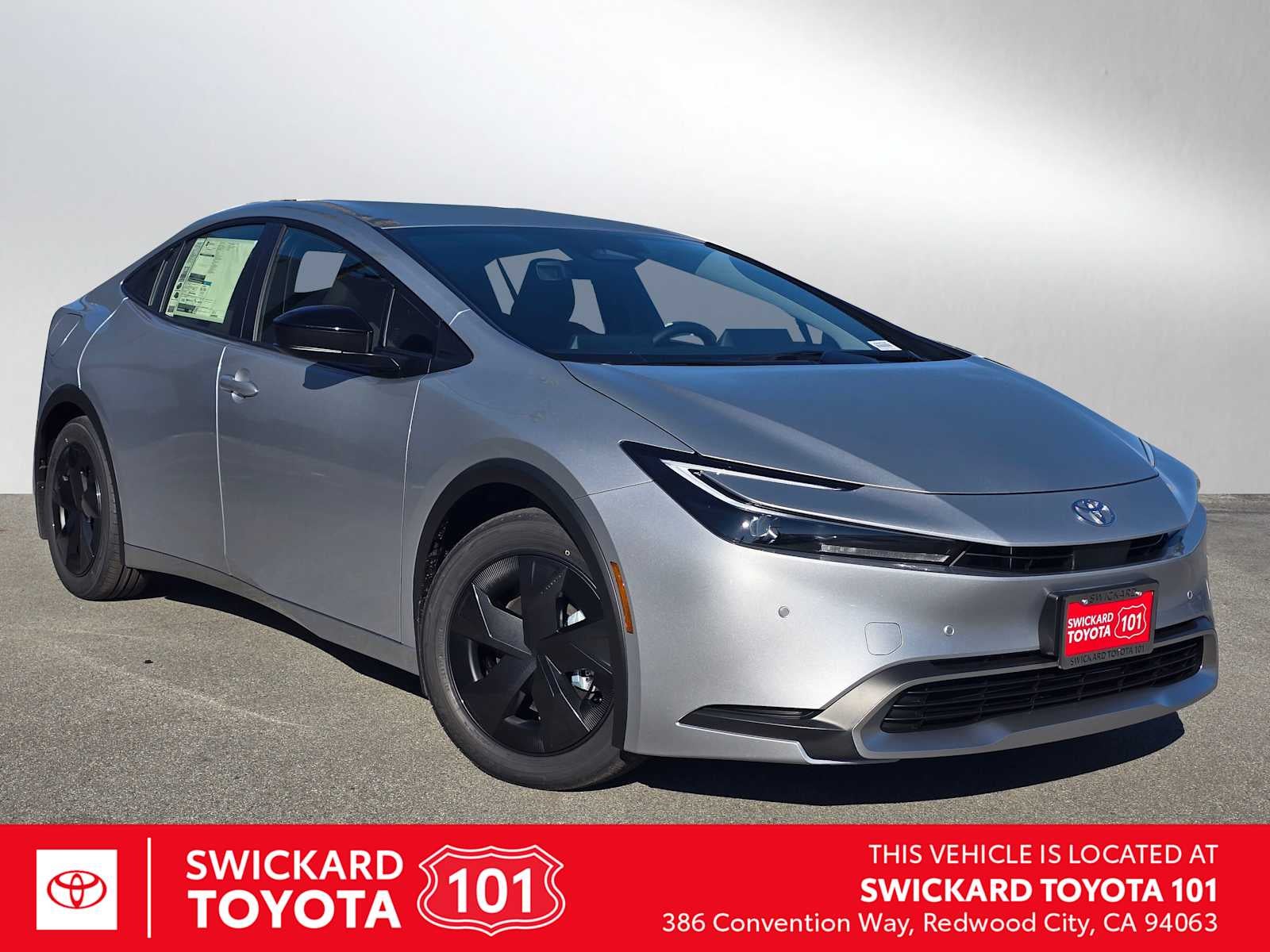 2026 Toyota Prius Plug-in Hybrid SE