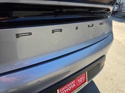 2026 Toyota Prius Plug-in Hybrid SE