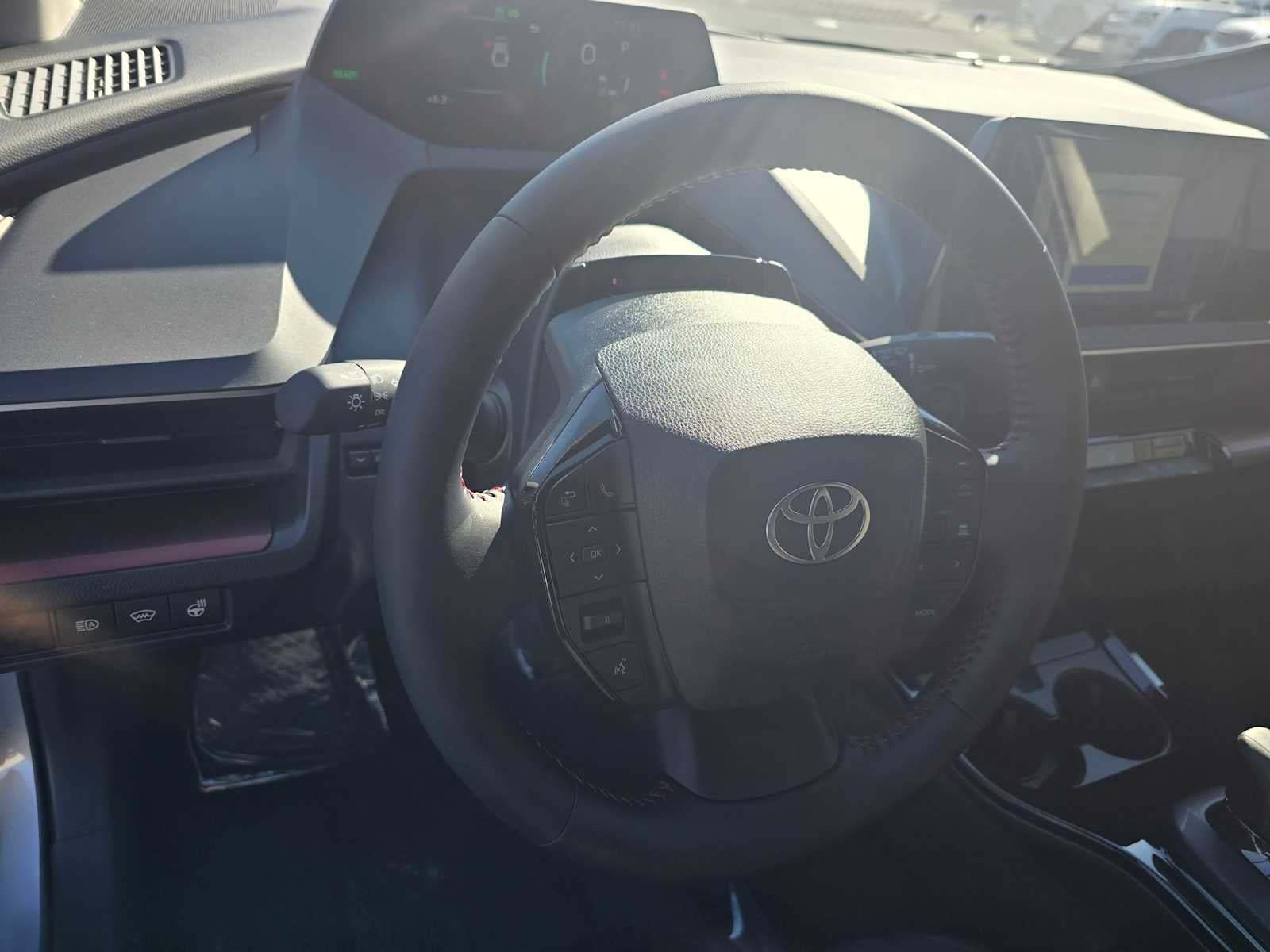 2026 Toyota Prius Plug-in Hybrid SE