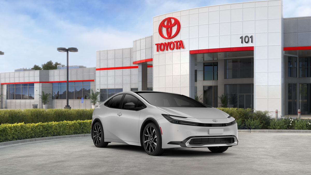2026 Toyota Prius Plug-in Hybrid XSE Premium - Photo 15