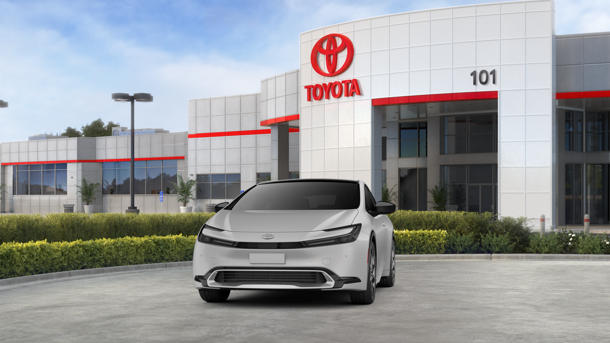 2026 Toyota Prius Plug-in Hybrid XSE Premium - Photo 18