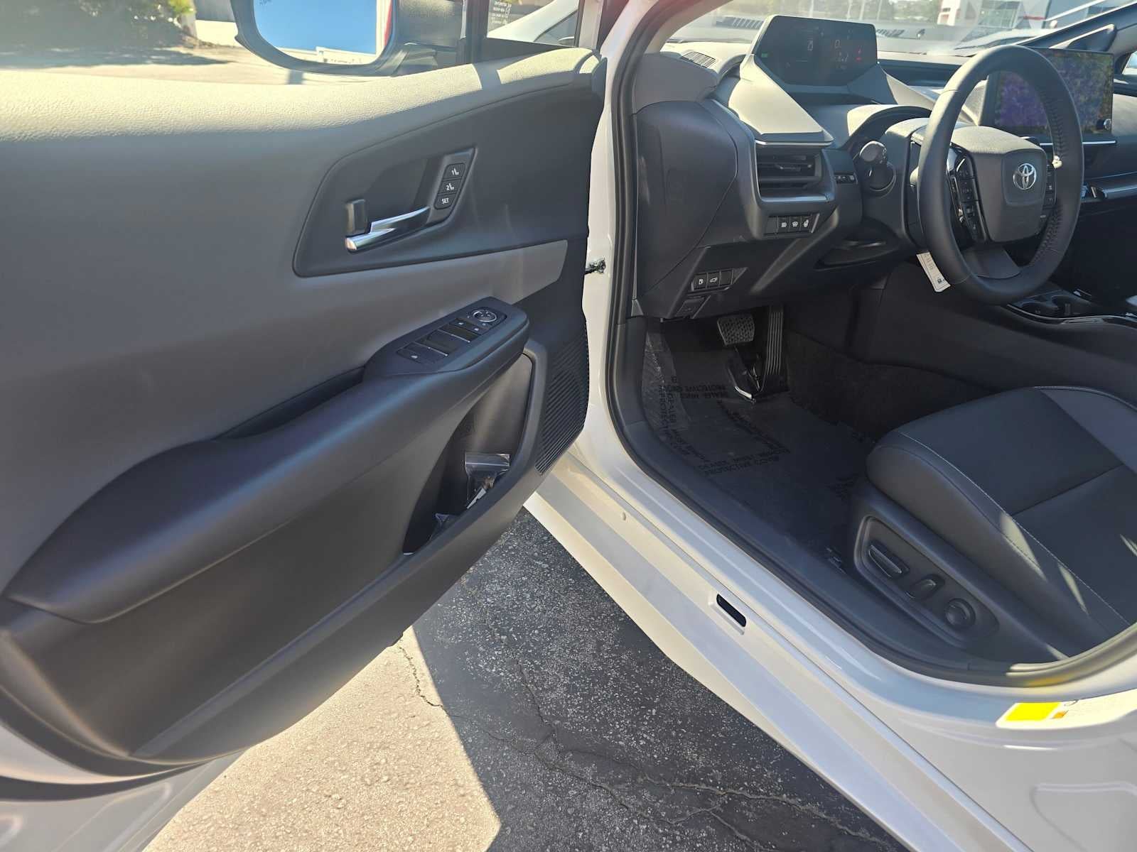2027 Toyota Prius Limited AWD