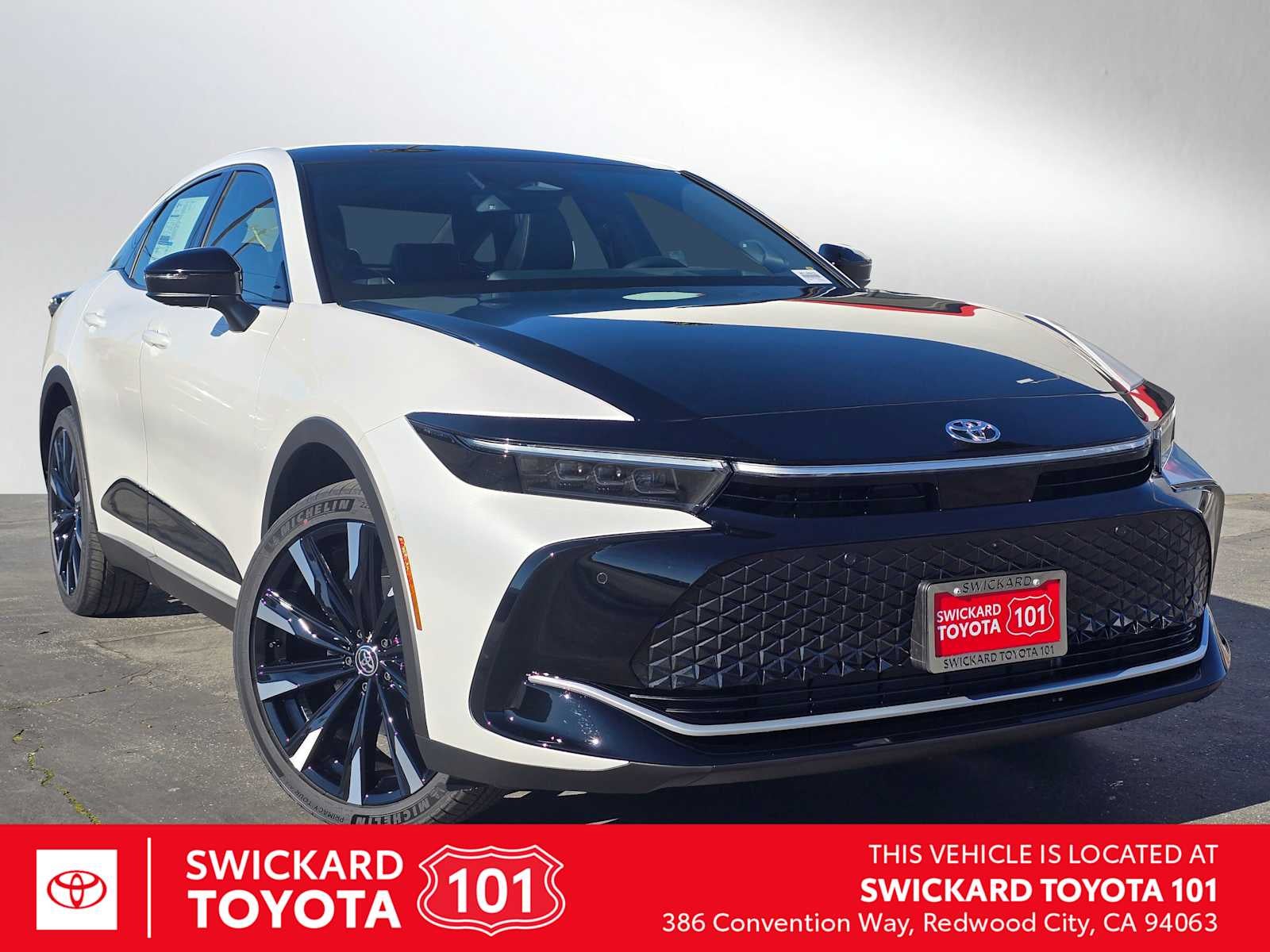 2026 Toyota Toyota Crown Platinum