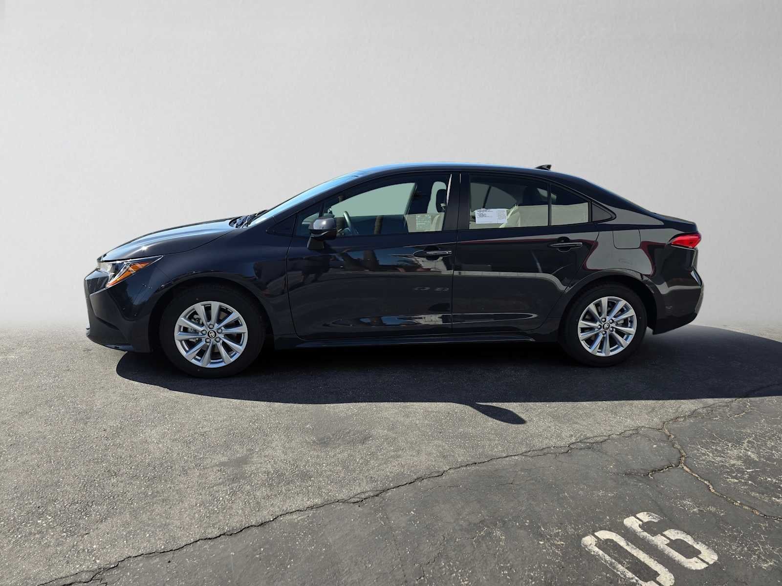 2027 Toyota Corolla LE