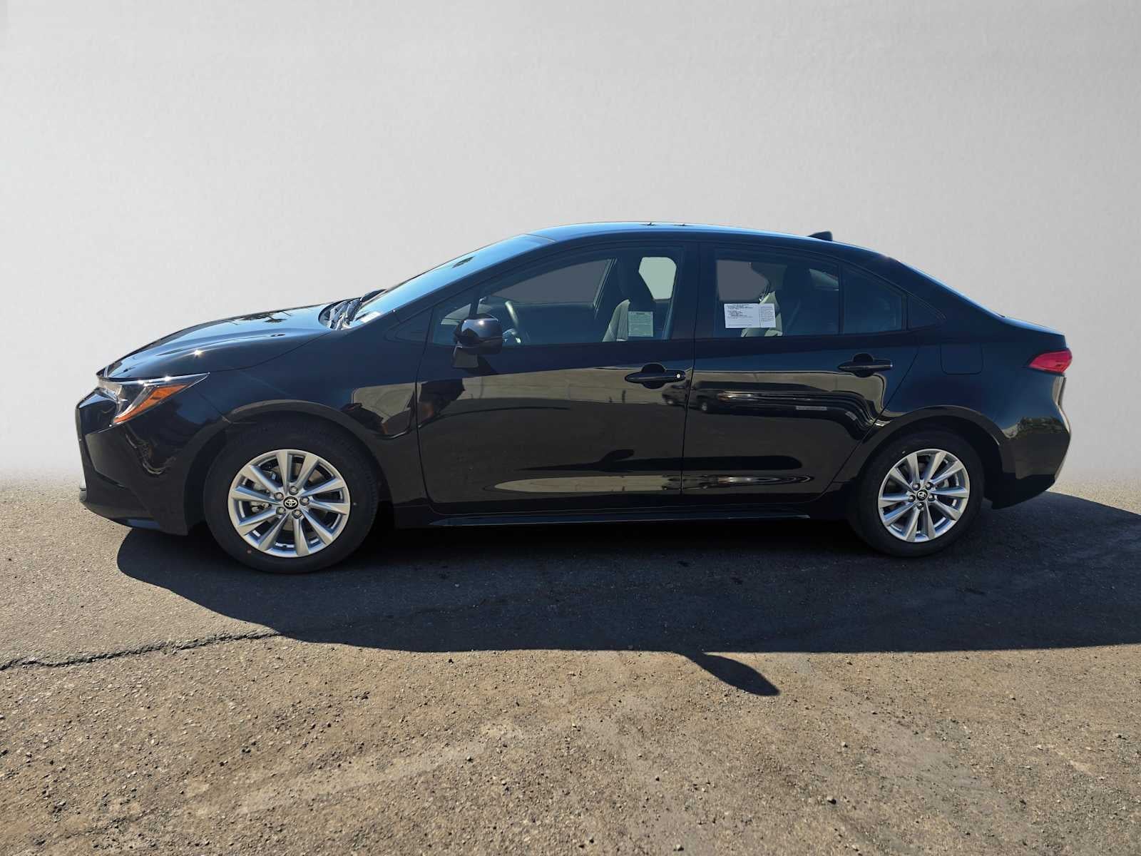 2027 Toyota Corolla LE