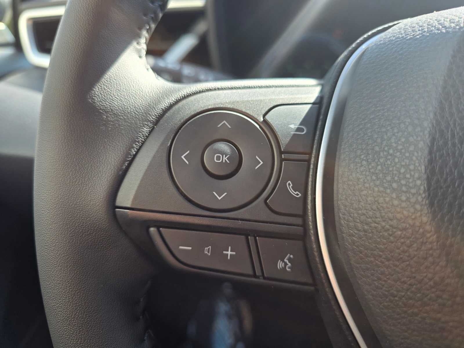 2027 Toyota Corolla Hybrid SE