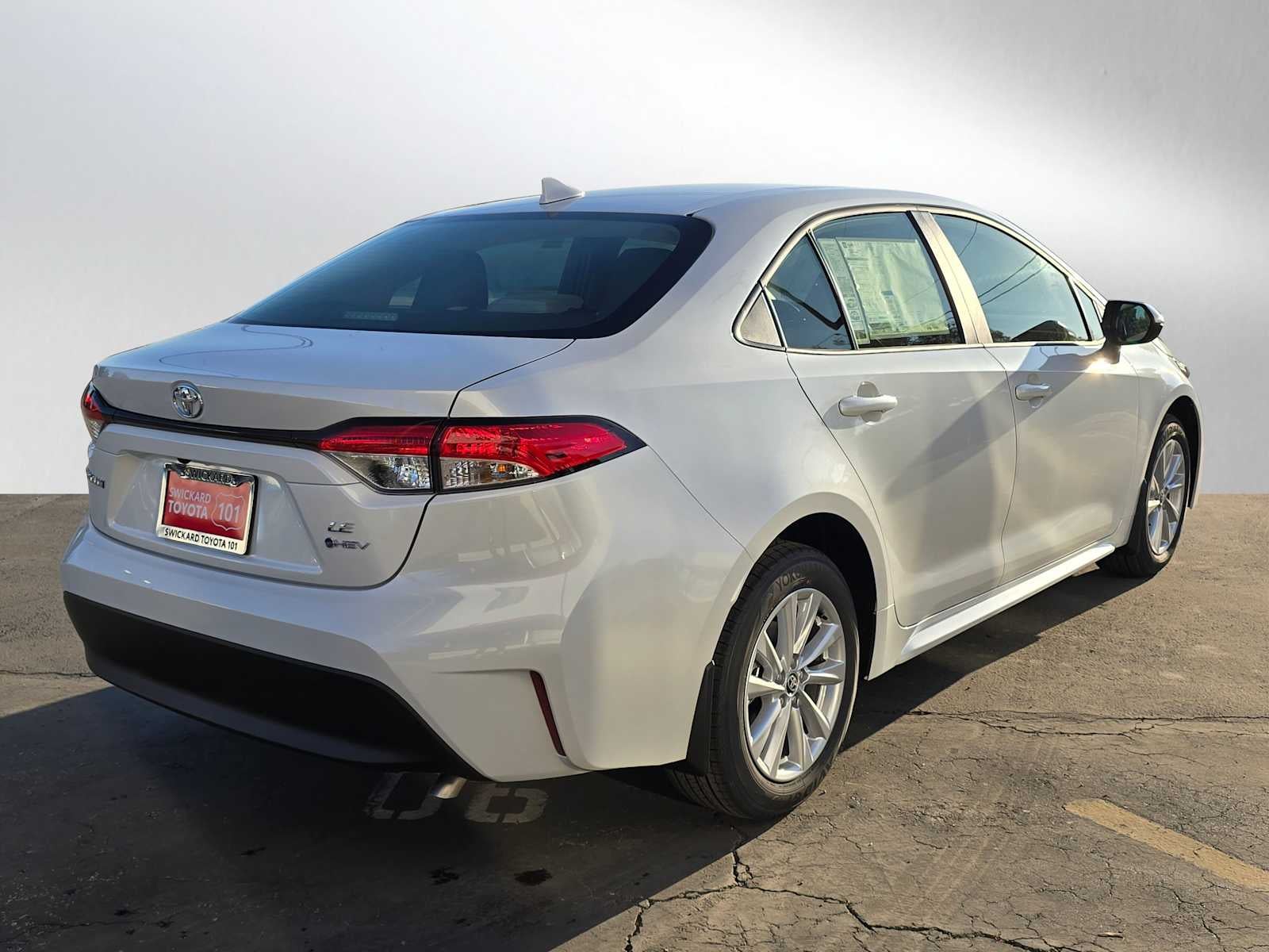 2026 Toyota Corolla Hybrid LE