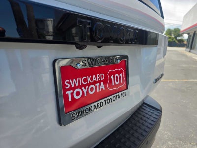 2027 Toyota Land Cruiser Base