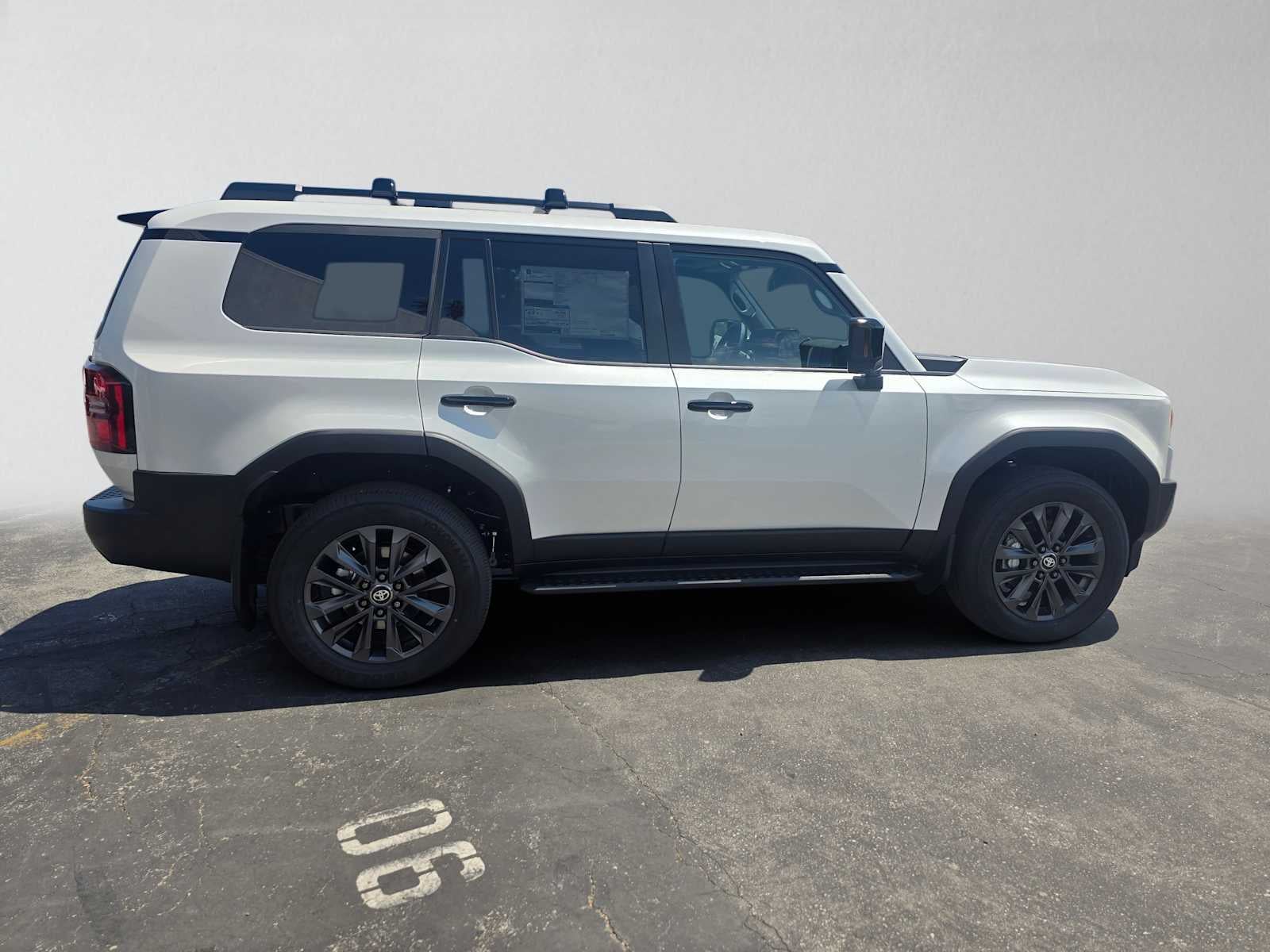 2027 Toyota Land Cruiser Base