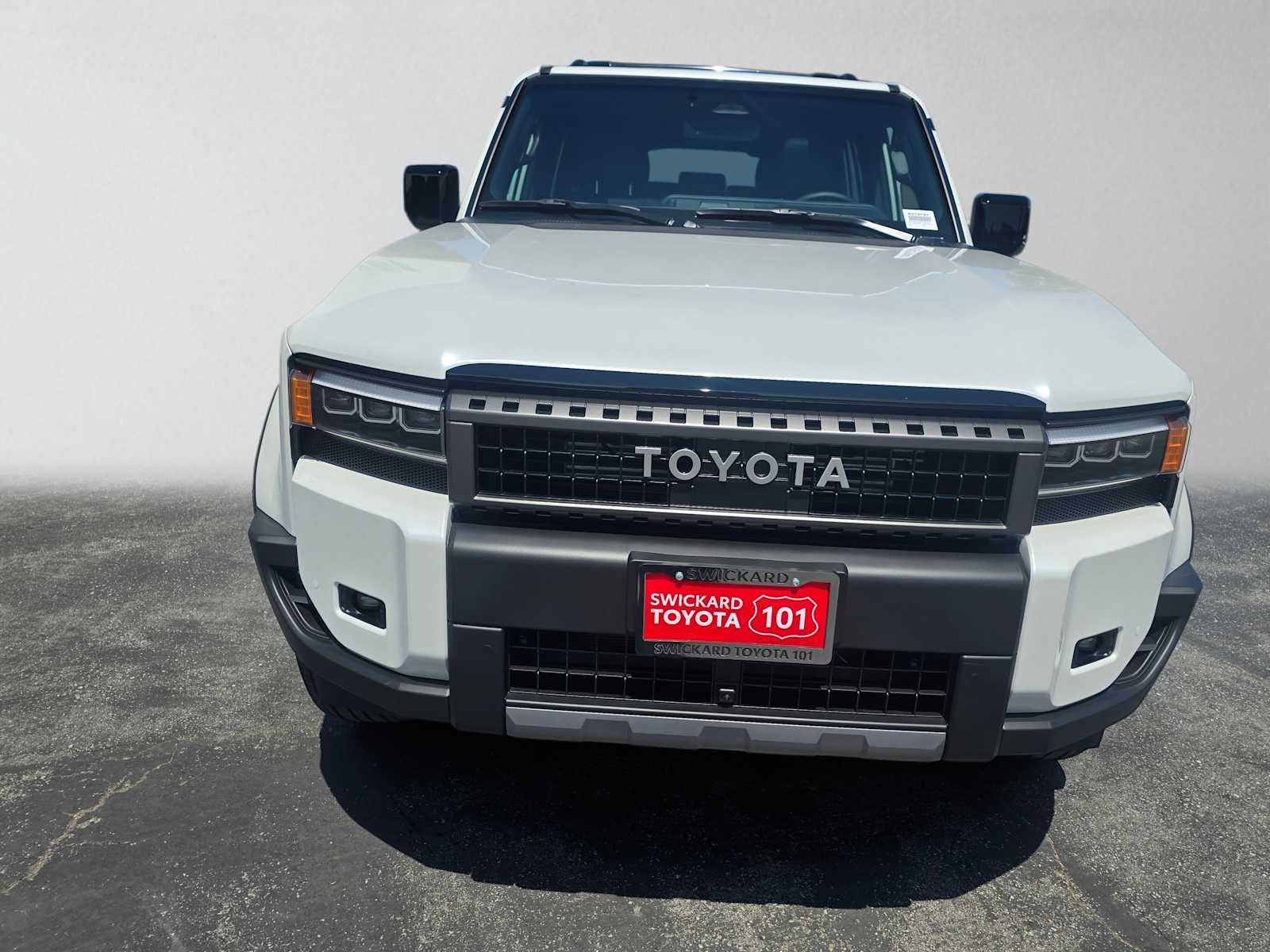 2027 Toyota Land Cruiser Base