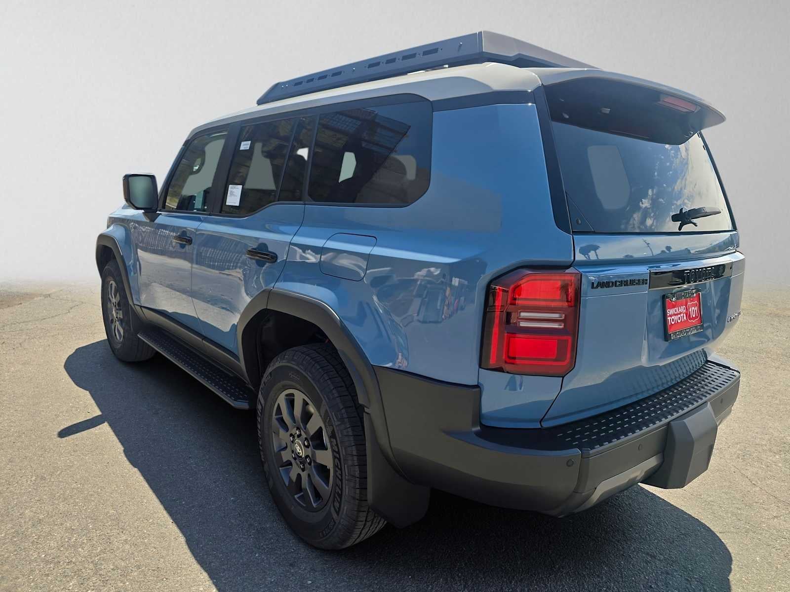 2027 Toyota Land Cruiser Base