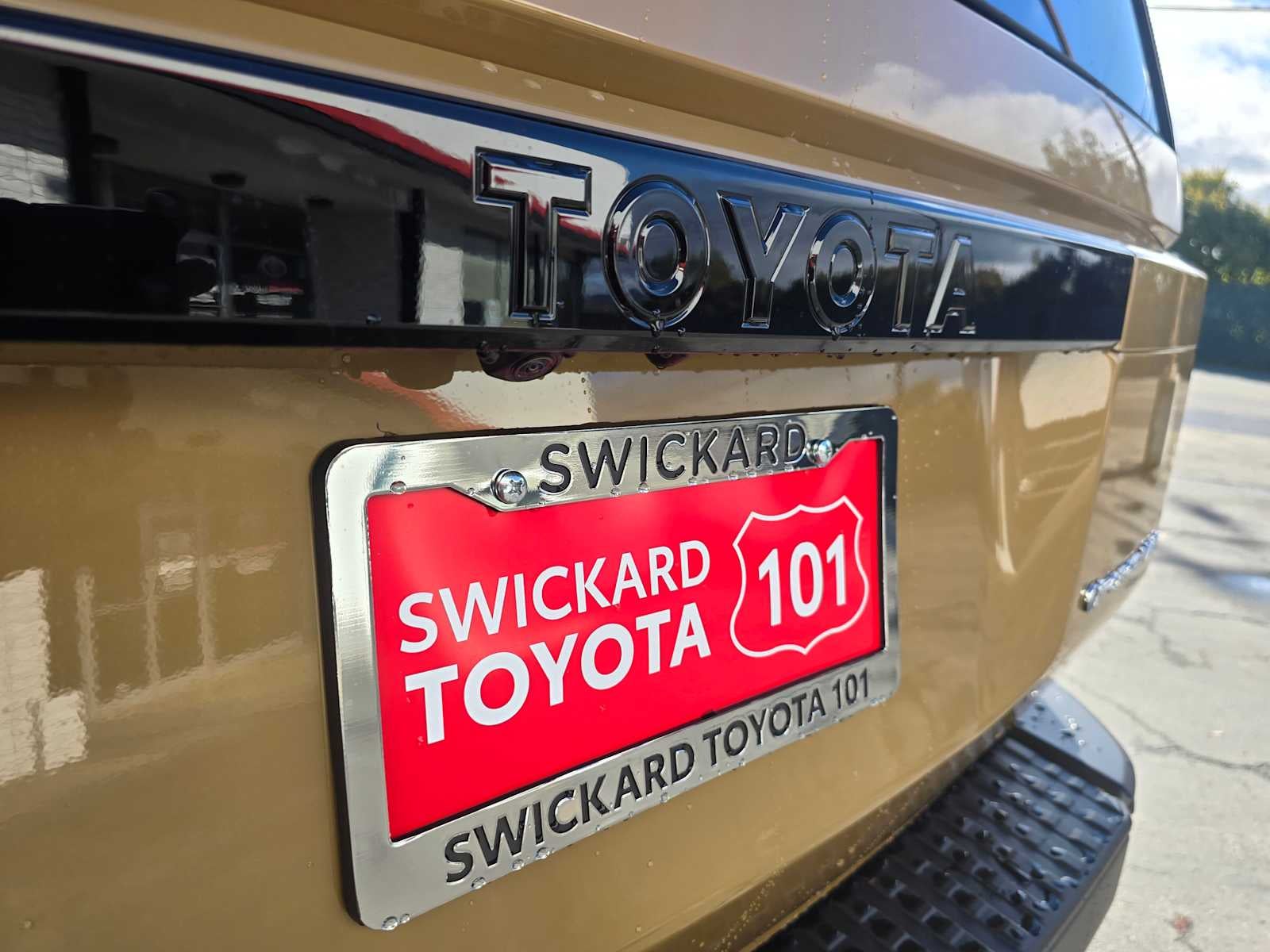 2026 Toyota Land Cruiser Base