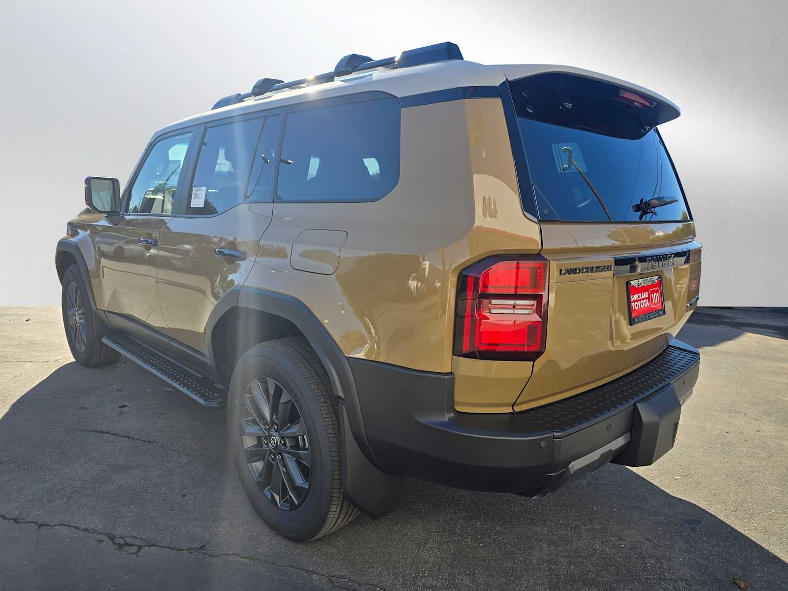 2026 Toyota Land Cruiser Base