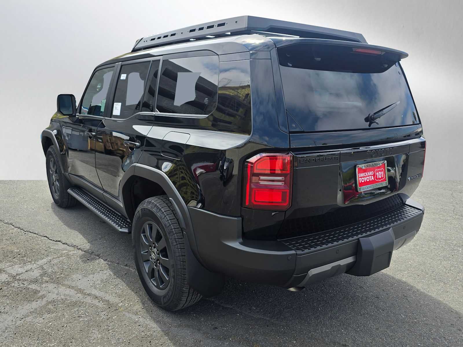 2026 Toyota Land Cruiser Base