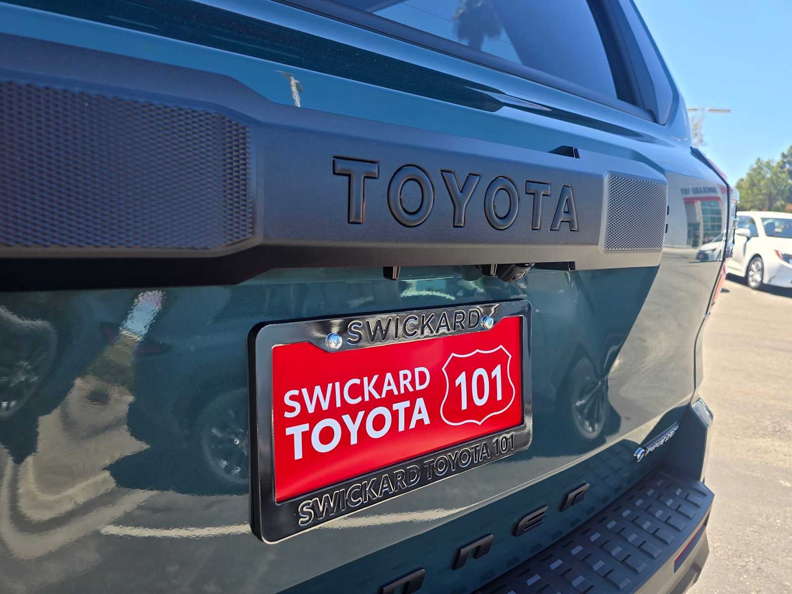 2026 Toyota 4Runner i-FORCE MAX 4Runner TRD Off-Road Premium