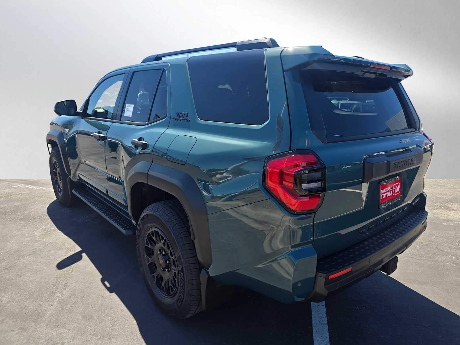 2026 Toyota 4Runner i-FORCE MAX 4Runner TRD Off-Road Premium