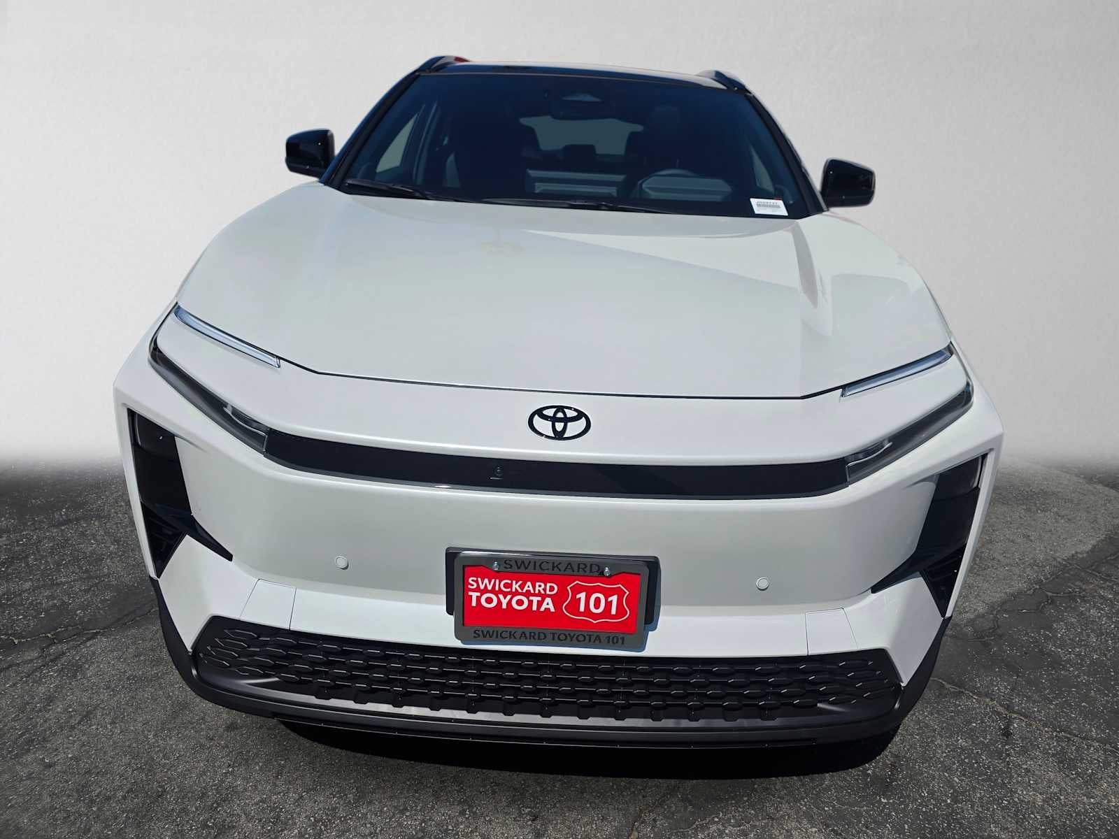 2027 Toyota C-HR XSE