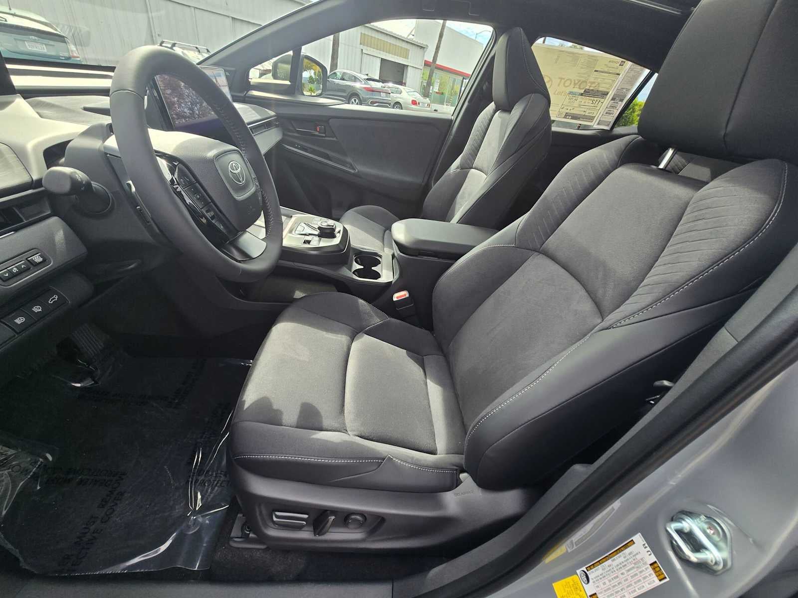 2026 Toyota C-HR XSE