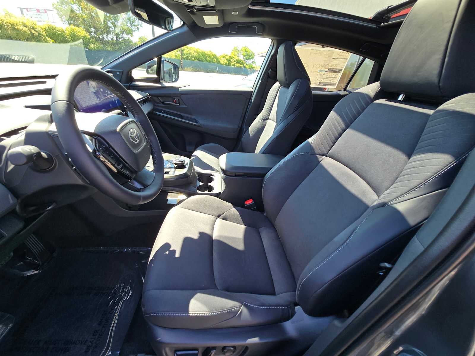 2026 Toyota C-HR XSE