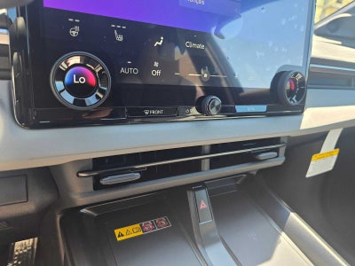 2026 Toyota C-HR XSE