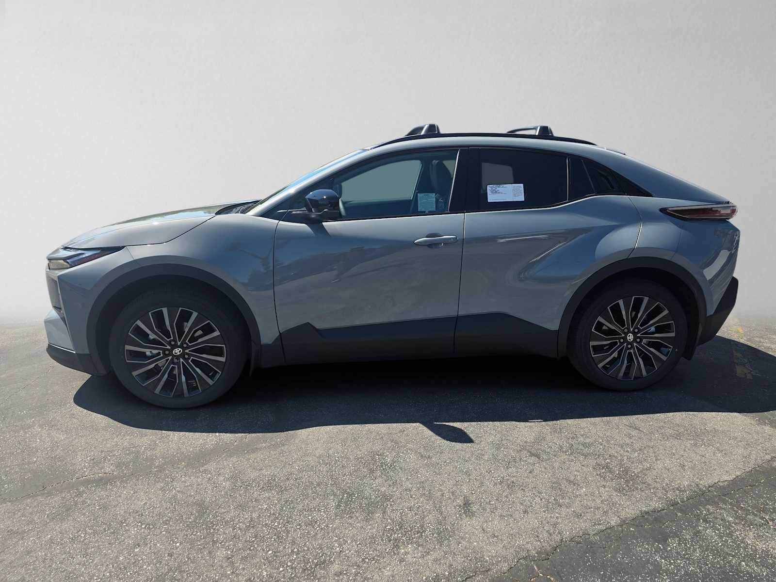 2026 Toyota C-HR XSE