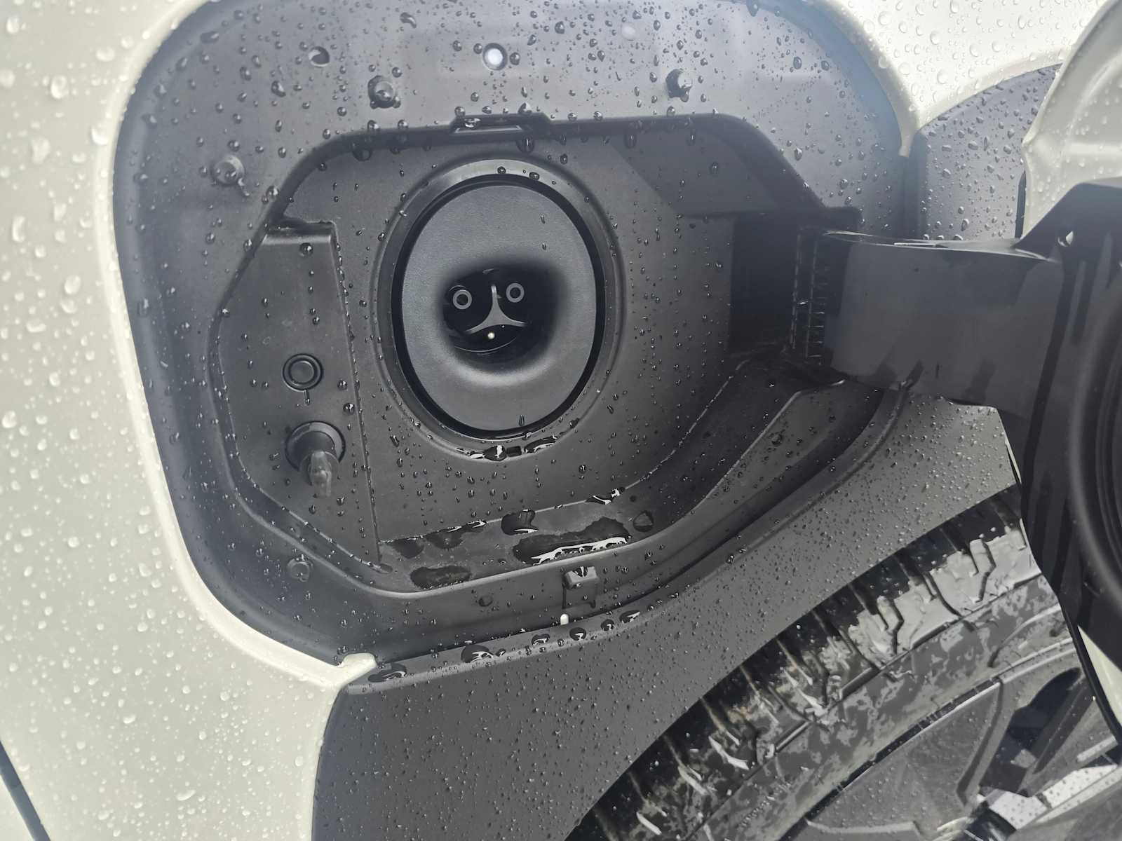 2026 Toyota bZ Woodland Base