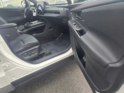 2026 Toyota bZ Woodland Base