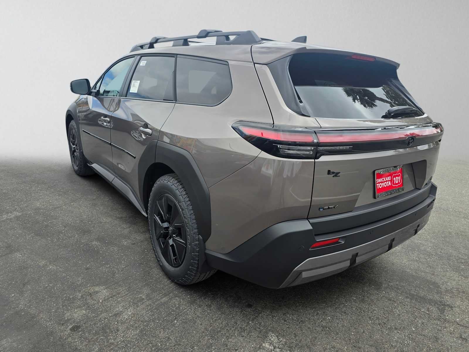 2026 Toyota bZ Woodland Base