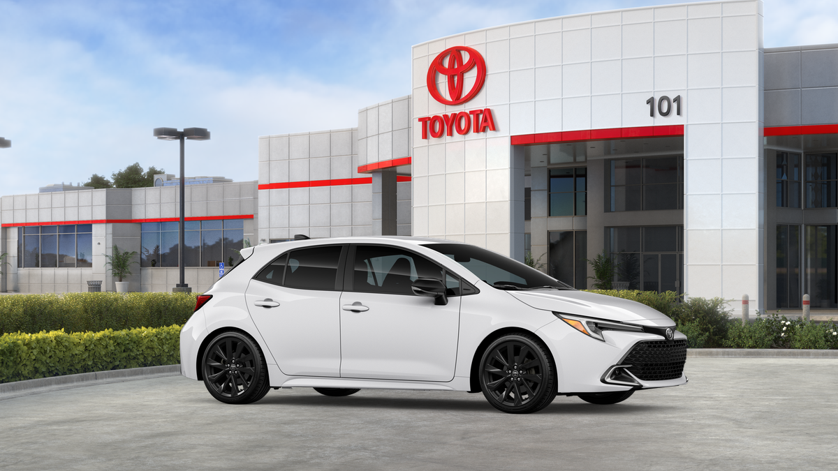 2026 Toyota Corolla Hatchback XSE