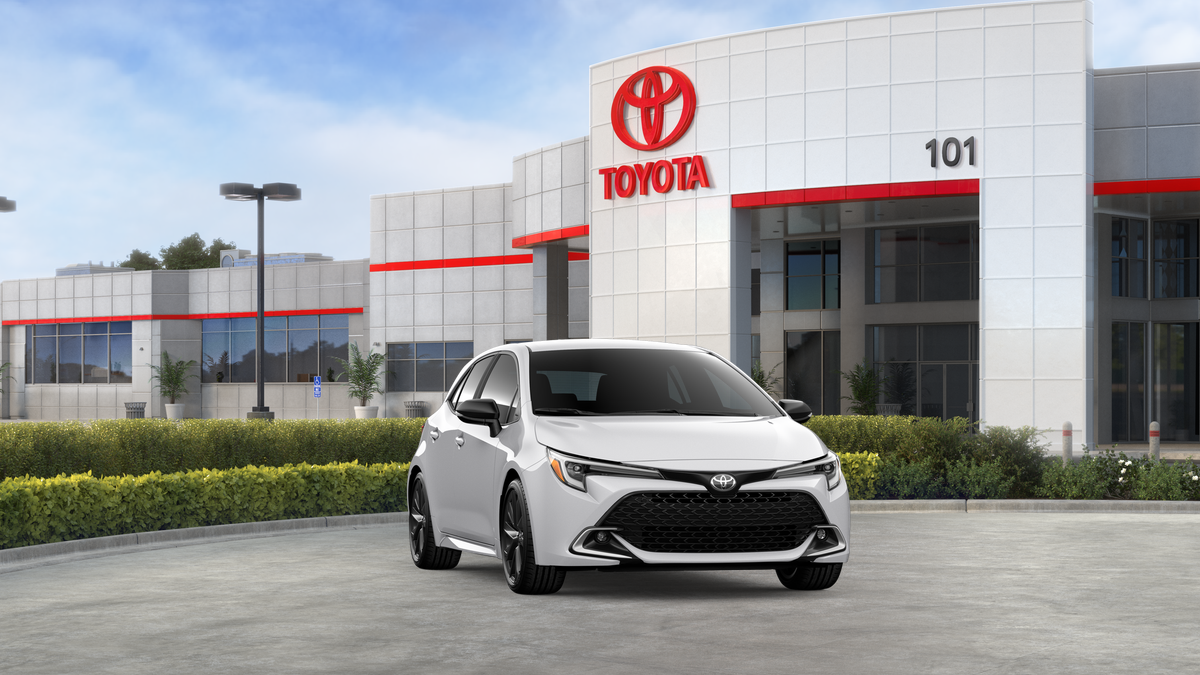 2026 Toyota Corolla Hatchback XSE